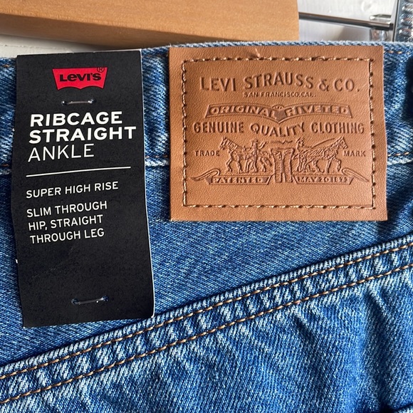 Levi’s Premium Ribcage Straight Leg Ankle Super High Rise Denim Jeans New Sz 27 - Picture 11 of 16